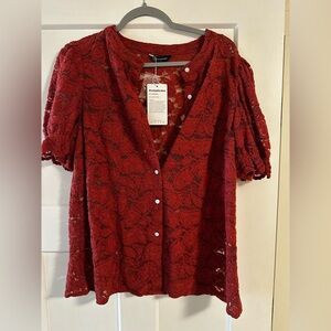 Pretty Garden Lace Unlined Women Top